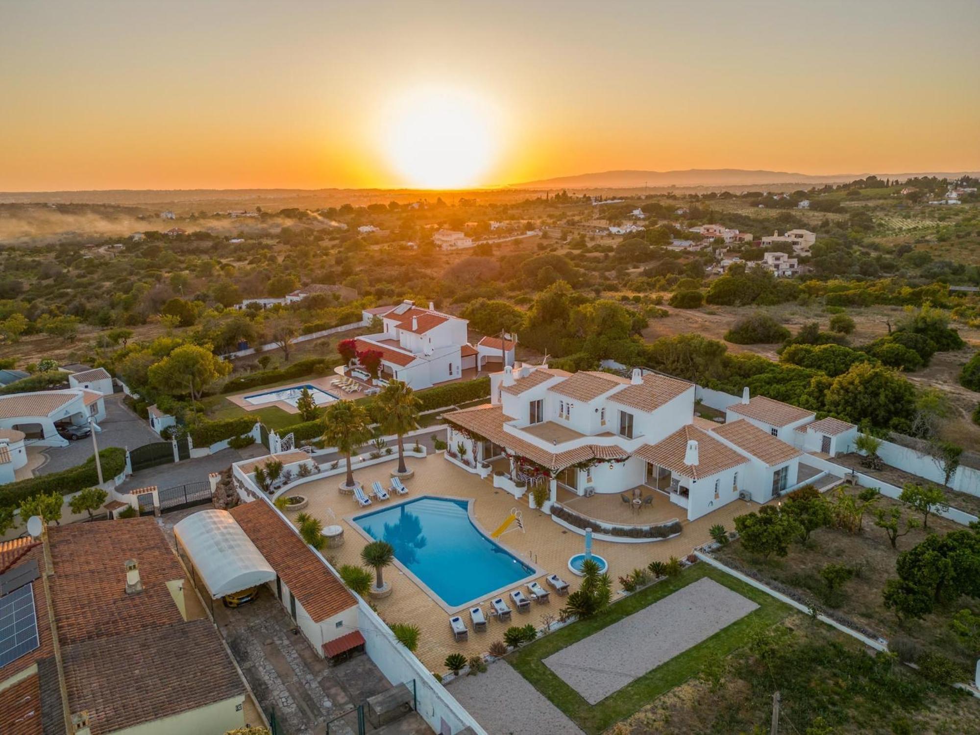 Villa With Private Heatable Pool Albufeira Exterior photo